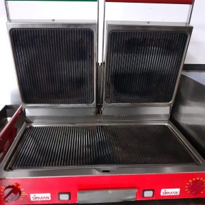 A Sirman contact grill, double-wide, available secondhand to customers in the North West England and Greater Manchester area.